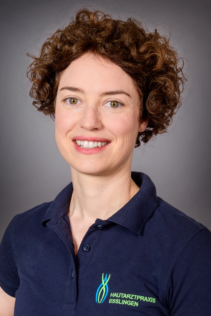 Frau Elisabeth Schmid